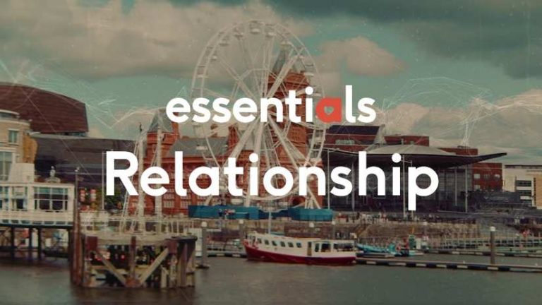 Essentials 4: Relationship